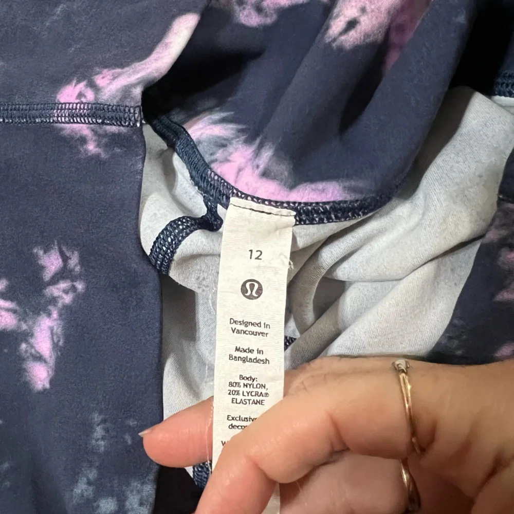 Lululemon Align High-Rise 25” leggings Circulate Tie Dye Mineral Blue size 12 - Picture 6 of 7